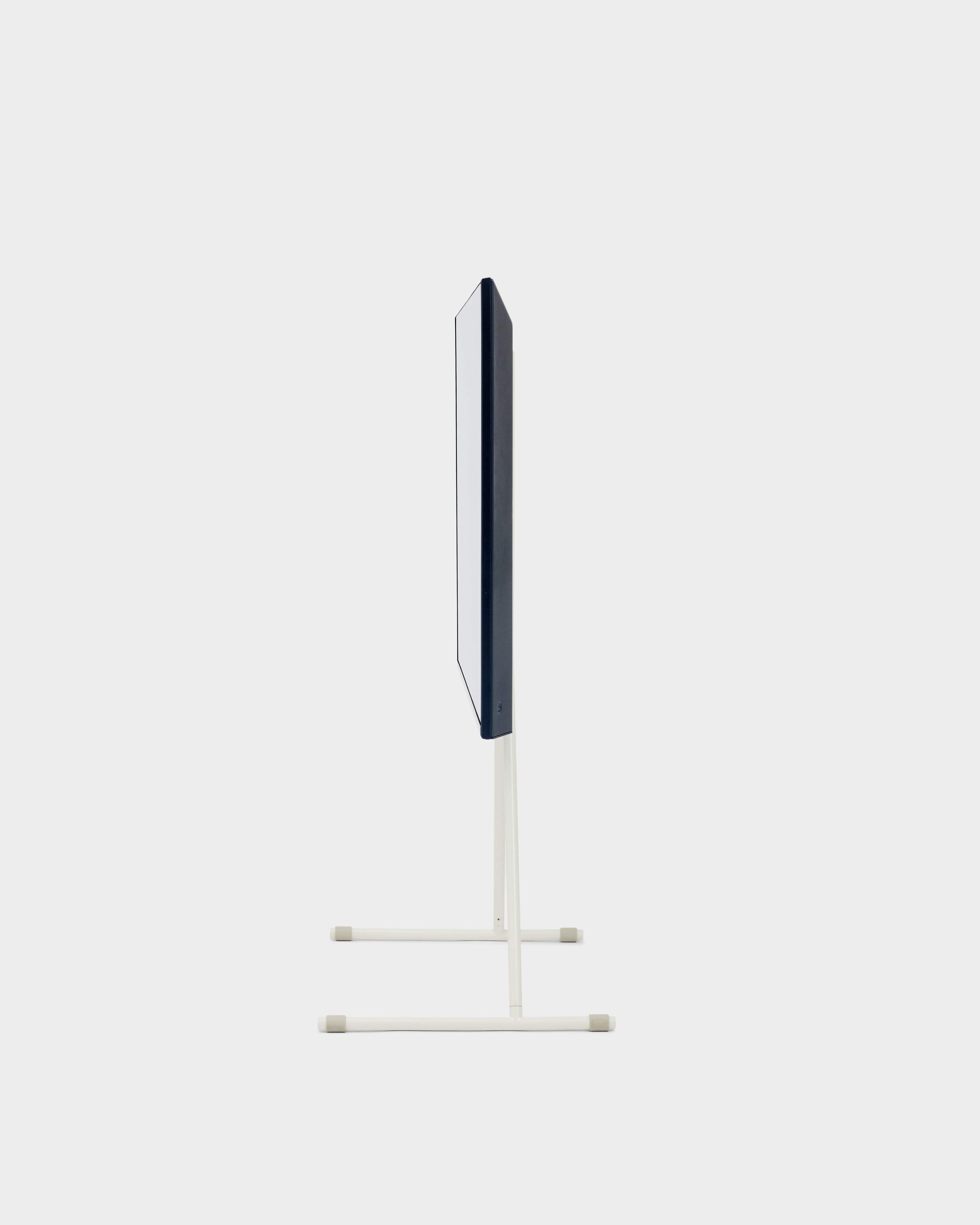 Viva - Pearl Pedestal