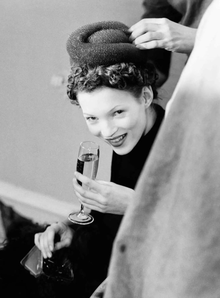 IDEA Gavin Bond BEING THERE 