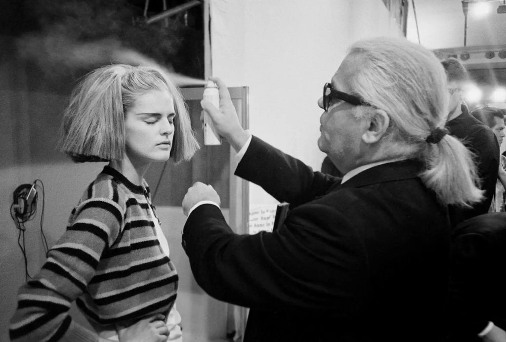 IDEA Gavin Bond BEING THERE 