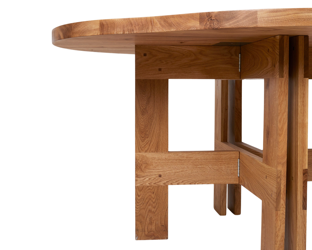 FRAMA - Farmhouse Trestle Table | Natural Oak | Pond FRAMA