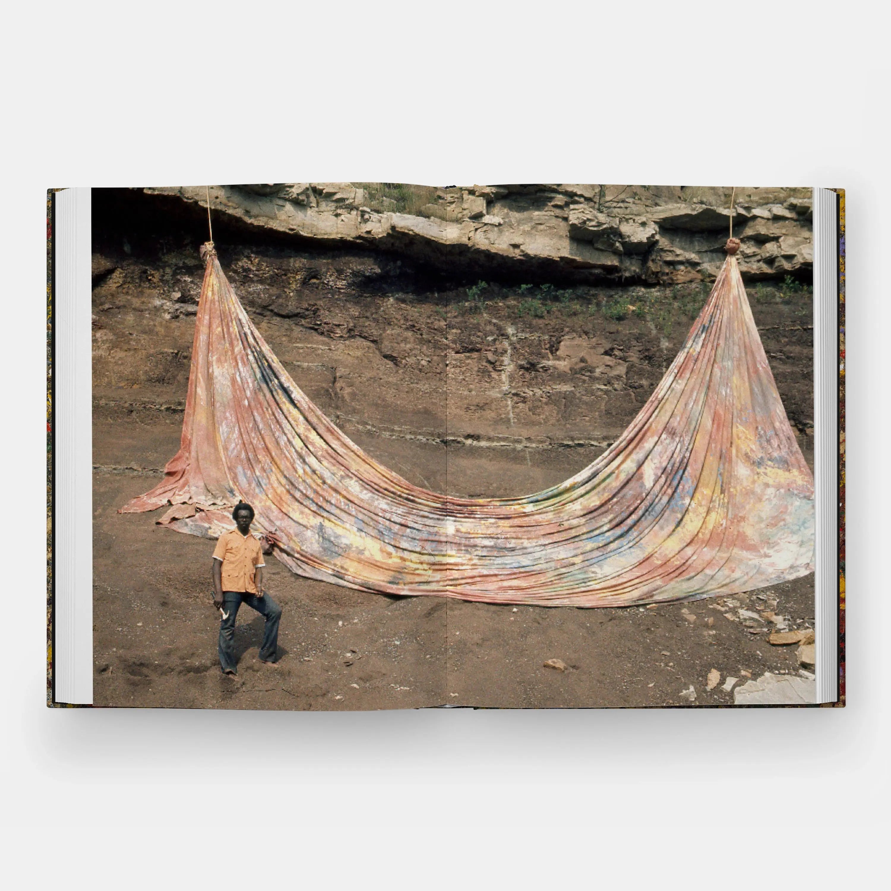 Sam Gilliam Phaidon
